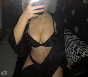 Kaoutare annonce escort Cuincy, 59